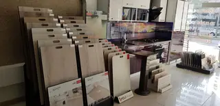 Mağazamızda parke numuneleri ve mutfak sergisi, Mersin