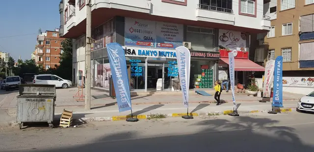 Nisa mağazasının dış cephesi, Mersin
